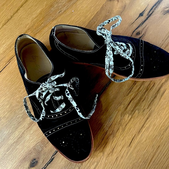 Black Suede/Gold Oxford By Esquível Hand Made - Picture 1 of 7